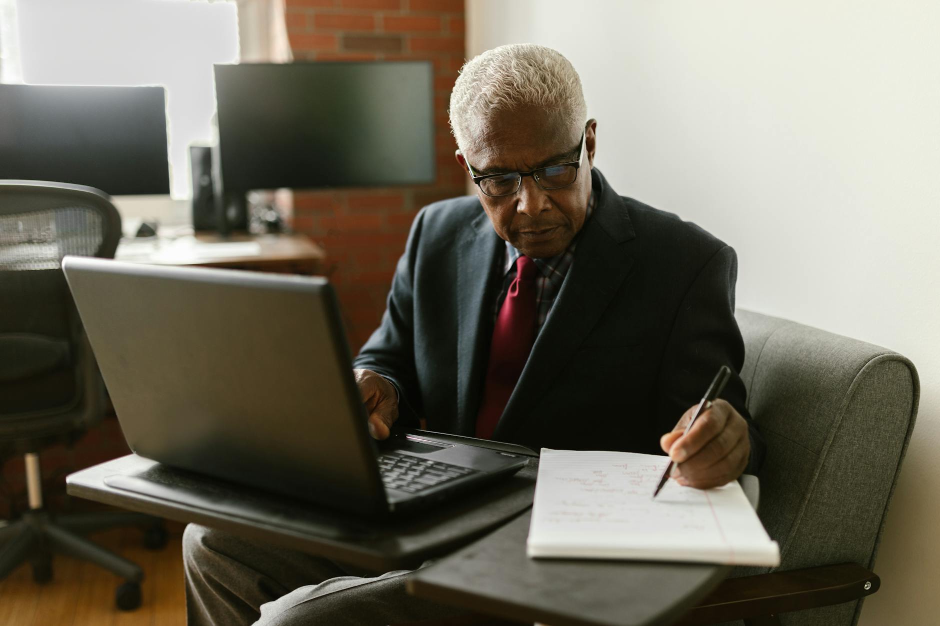 Best Retirement Plans for Government Employees currently availble in the Kenyan Market